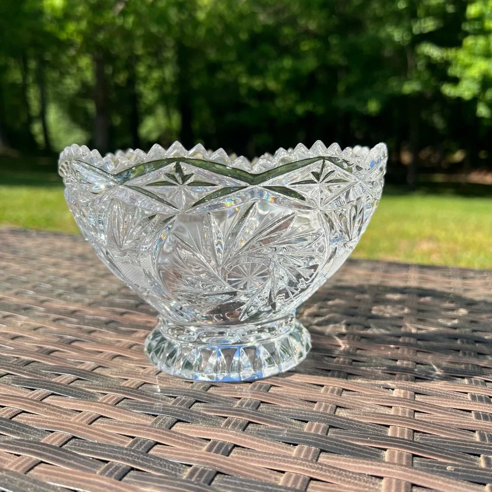 Vintage Cut‎ Lead Crystal Bowl Pinwheel Hobstar Pattern Pedestal Foot Scalloped